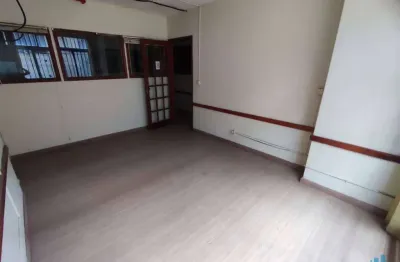 Sala comercial com 8 salas para alugar na Avenida Ernani do Amaral Peixoto, 467, Centro, Niterói