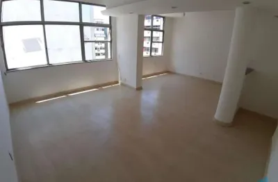 Apartamento com 2 quartos para alugar na Rua Álvares de Azevedo, 40, Icaraí, Niterói