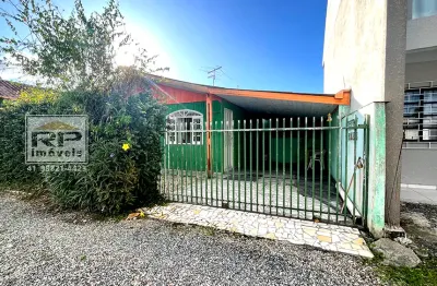 Casa em condomínio no bairro alto – 2 quartos, 50m² – aceita permuta por apartamento