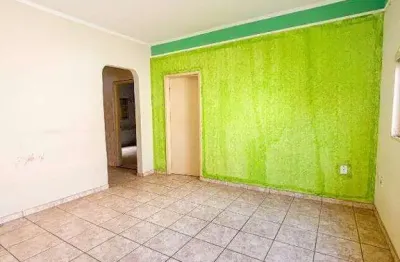 Casa à venda em Jardim Brasilândia, Franca/SP — 200 m² de área construída em terreno de 250 m²