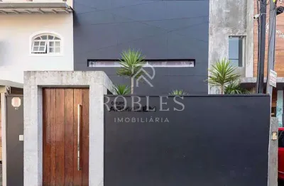 Casa à venda na Rua Professor João Brito, Vila Nova Conceição, São Paulo