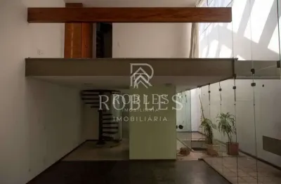 Casa com 4 quartos para alugar na Rua Maturi, Indianópolis, São Paulo