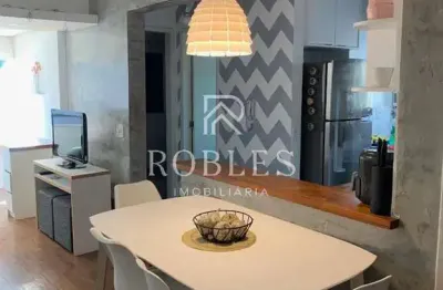 Apartamento Mobiliado com 55 m², 2 quartos sendo 1 suíte à venda no bairro Moema