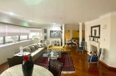 Apartamento com 277 m², 4 suítes à venda no bairro Campo Belo.