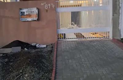 Excelente Casa Térrea – 2 Quartos (1 Suíte) – 108m² – Jardim Cruzeiro