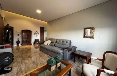 Casa com 3 quartos à venda na Bela Vista, Patos de Minas 