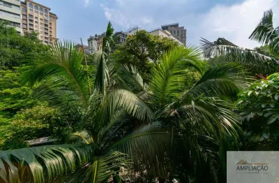 Um incrivel apartamento na cobertura de 170mts, com 3 dormitórios, 1 suite, 4 banheiros e uma vaga