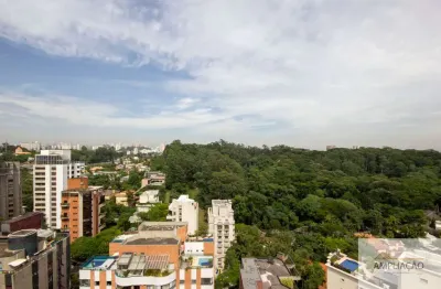 Apartamento 306 mts, com 3 suites uma sendo master, 3 vagas, automatizada, localizada no real parque
