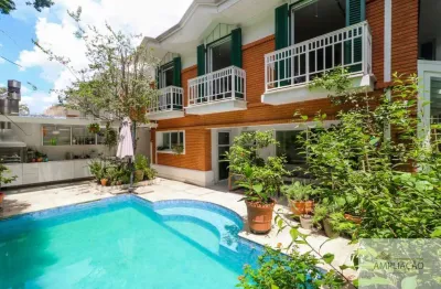 Casa em condomínio, 610mts, 4 suítes, 6 vagas no vila inglesa