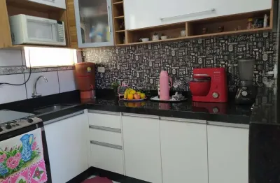 Apartamento com 3 quartos à venda na rua ieda pesarini ferreira, ouro verde, londrina por r$ 185.000