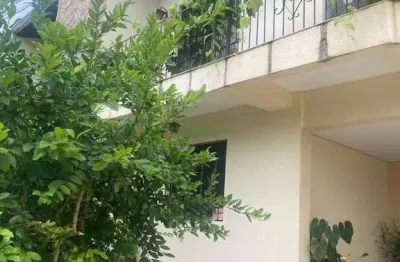 Casa com 4 quartos à venda na rua francisco alves sobrinho, portal de versalhes 2, londrina por r$ 1.090.000