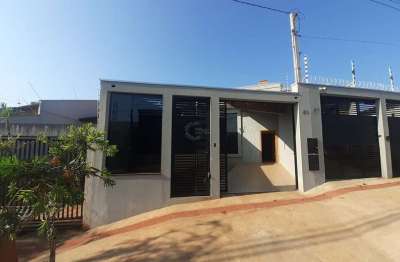 Casa com 3 quartos à venda na rua luiz de frança costa filho, loteamento chamonix, londrina por r$ 550.000