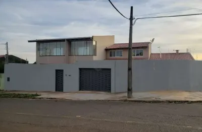 Casa com 4 quartos à venda na rua izidio frederico brito, jardim itapoá, londrina por r$ 550.000