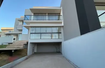 Casa com 3 quartos à venda na rua john dalton, universitário, londrina por r$ 1.190.000
