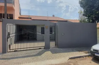 Casa com 3 quartos à venda na rua josé francisco machado, oriente, londrina por r$ 550.000