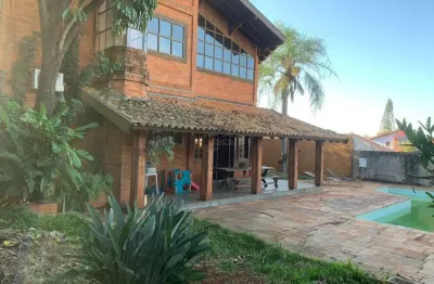 Casa com 4 quartos à venda na rua nicolau copérnico, universitário, londrina por r$ 4.200.000