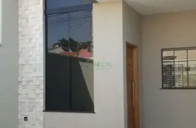 Casa com 3 quartos à venda na rua eiti suguimoto, maria lúcia, londrina por r$ 360.000