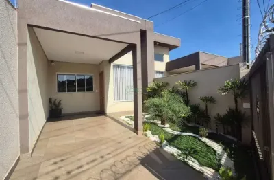 Casa com 3 quartos à venda na rua professora célia gonçalves dias, jardim pacaembu, londrina por r$ 410.000