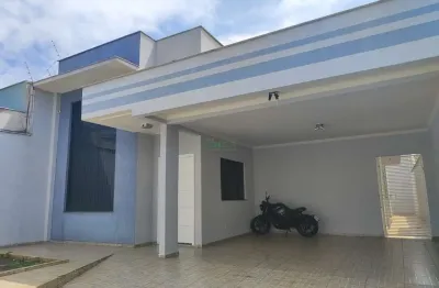 Casa com 3 quartos à venda na rua hélio cortez, alto da boa vista, londrina por r$ 600.000