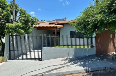 Casa com 3 quartos à venda na rua paulo ramos carvalho, jardim palmas, londrina por r$ 235.000