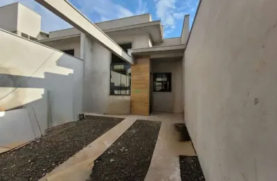 Casa com 4 quartos à venda na rua wadya calixto dagher, jardim oriente, londrina por r$ 585.000