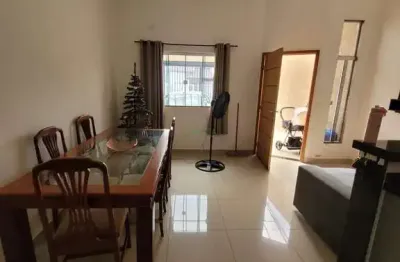 Casa com 3 quartos à venda na rua reynaldo moreira da silva, jardim padovani, londrina por r$ 260.000
