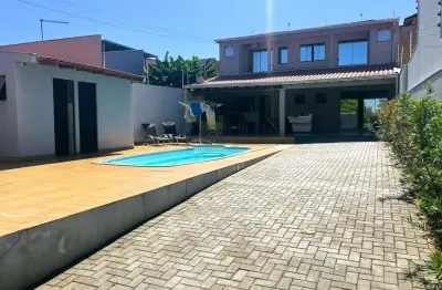Casa com 3 quartos à venda na avenida joão baptista schiavo, jardim planalto, londrina por r$ 650.000