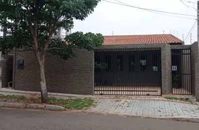 Casa com 3 quartos à venda na rua flamboyant, leonor, londrina por r$ 480.000