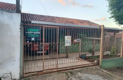 Casa com 3 quartos à venda na rua julieta leite de carvalho, conjunto habitacional josé giordano, londrina por r$ 350.000