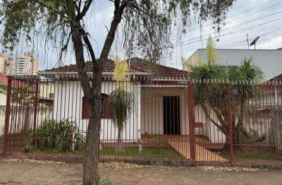 Casa comercial à venda na rua são salvador, vila ziober, londrina por r$ 690.000
