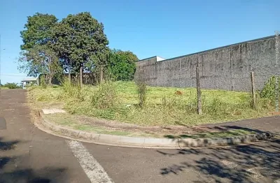 Terreno à venda na Rua Inácio Grzelak, Heimtal, Londrina por R$ 400.000