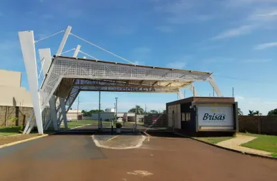 Casa em condomínio fechado com 2 quartos à venda na Zona Rural, Alvorada do Sul  por R$ 570.000