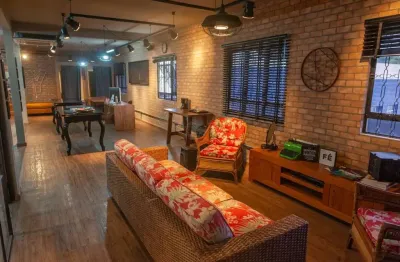 Casa comercial à venda na rua bem-te-vi, nova, londrina por r$ 1.790.000