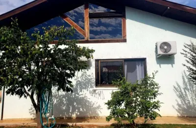 Casa com 3 quartos à venda na rua luiz natal bonin, granville parque residencial, londrina por r$ 1.750.000