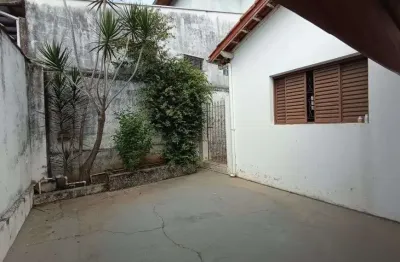 Casa com 2 quartos à venda na Avenida Coronel Francisco Gomes Vieira, 10, Alto São Pedro, Taubaté
