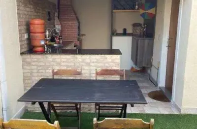 Casa com 3 quartos à venda na Rua Claro José da Motta, Vila São José, Taubaté