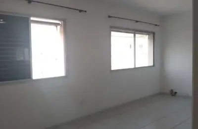 Apartamento com 2 quartos para alugar na Rua Visconde do Rio Branco, 130, Centro, Taubaté