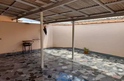 Casa com 3 quartos à venda na Rua Manduca, 100, Jardim Gurilândia, Taubaté