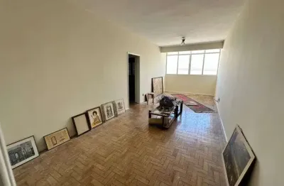 Apartamento com 2 quartos à venda na Rua Visconde do Rio Branco, 310, Centro, Taubaté