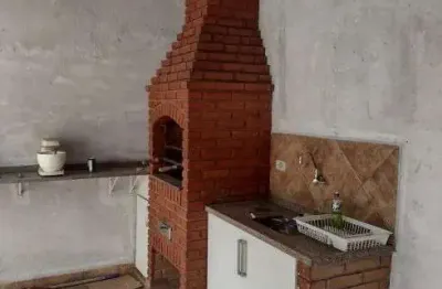 Casa com 3 quartos à venda na Rua Maria Cecília Sinfaes Campos, Parque Taubateguassu, Taubaté