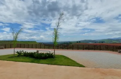 Alugo ótima casa em condomínio fechado residenci mirante em taubaté