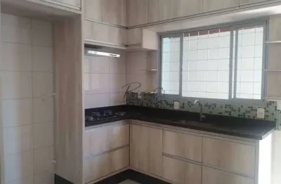 Casa térrea/ Parque Industrial/ 03 Dormitórios sendo 01 suíte/ São José dos Campos