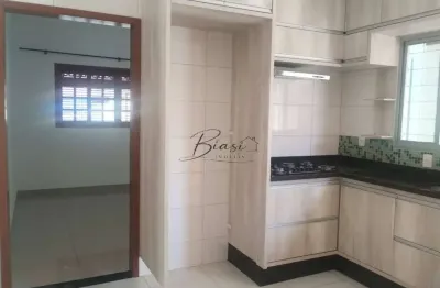 Casa térrea/ Parque Industrial/ 03 Dormitórios sendo 01 suíte/ São José dos Campos