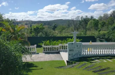 Chácara / sítio com 2 quartos à venda na Chácara Germana, Caçapava , 800 m2 por R$ 400.000