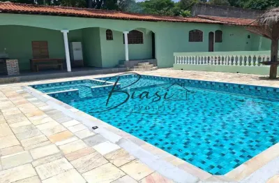 Chácara - SEMI MOBILIADA - Jardim Itapema - 10 quartos sendo 08 suítes - Piscina - Área Gourmet - 1000 m² de terreno - 426 m² de construção - Guararem