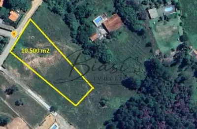 Terreno - Área de 10.800 m² - Parque Agrinco  - Vista Panorâmica - Com escritura - Rua asfaltada  - Guararema.