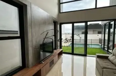 Casa - Condômino Verana - 04 Suíte. - 284m². - São José dos Campos