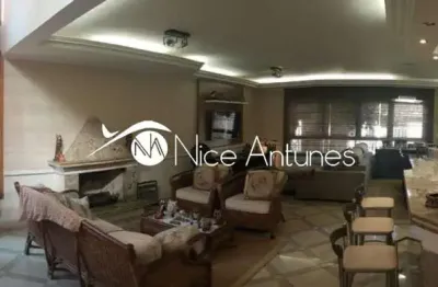 Sobrado  no Mandaqui com 3 suítes, 3 vagas de garagens, piscina, espaço gourmet