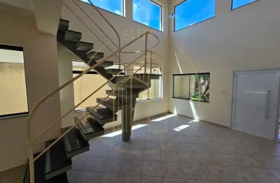 Casa com 3 quartos à venda no Centro, Taubaté 