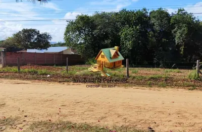 2 lotes de 1.000m2   20m2 frente x 500m2 comprimento  planos e carpido !